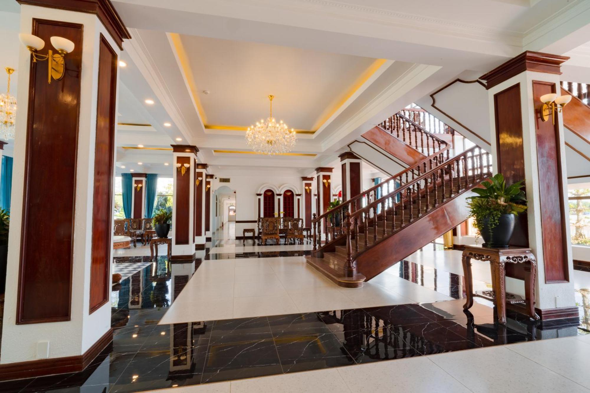Chuong Duong Hotel Mỹ Tho Exterior foto
