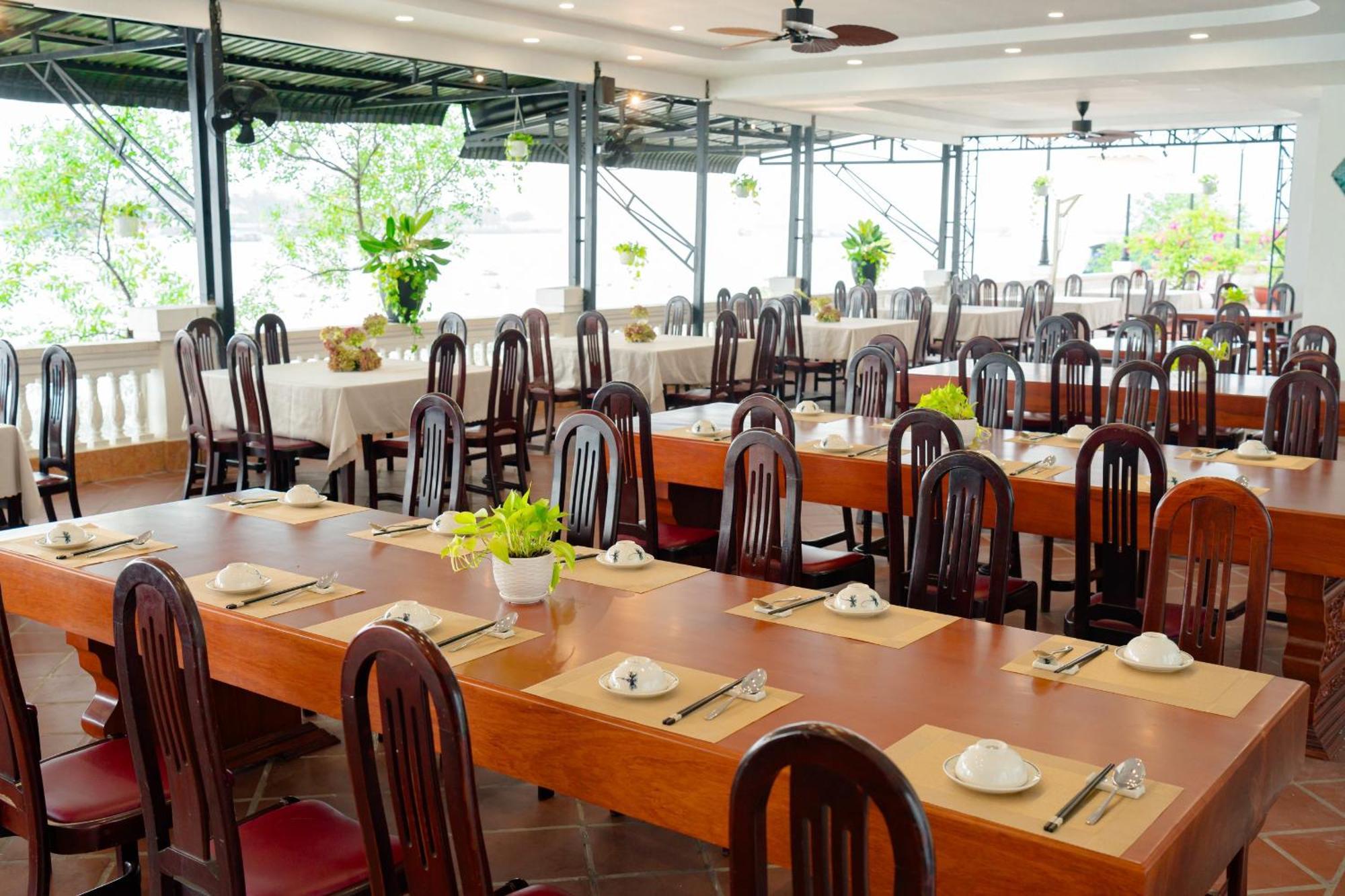 Chuong Duong Hotel Mỹ Tho Exterior foto